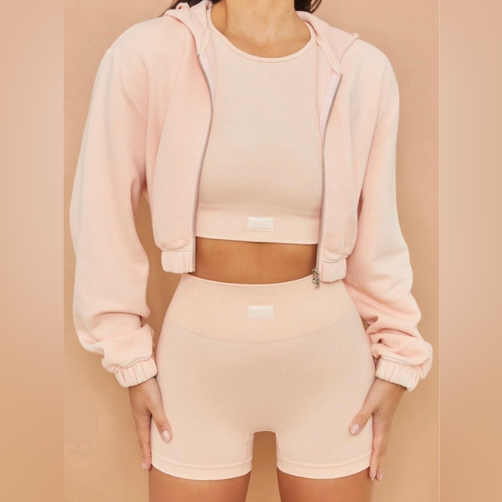 Cropped Zip Hoodie in Pale Pink